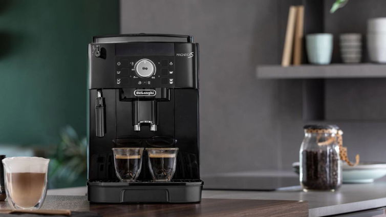 Immagine di De'Longhi Perfetto Magnifica S: macchina per il caffè top di gamma, in sconto di 200€!