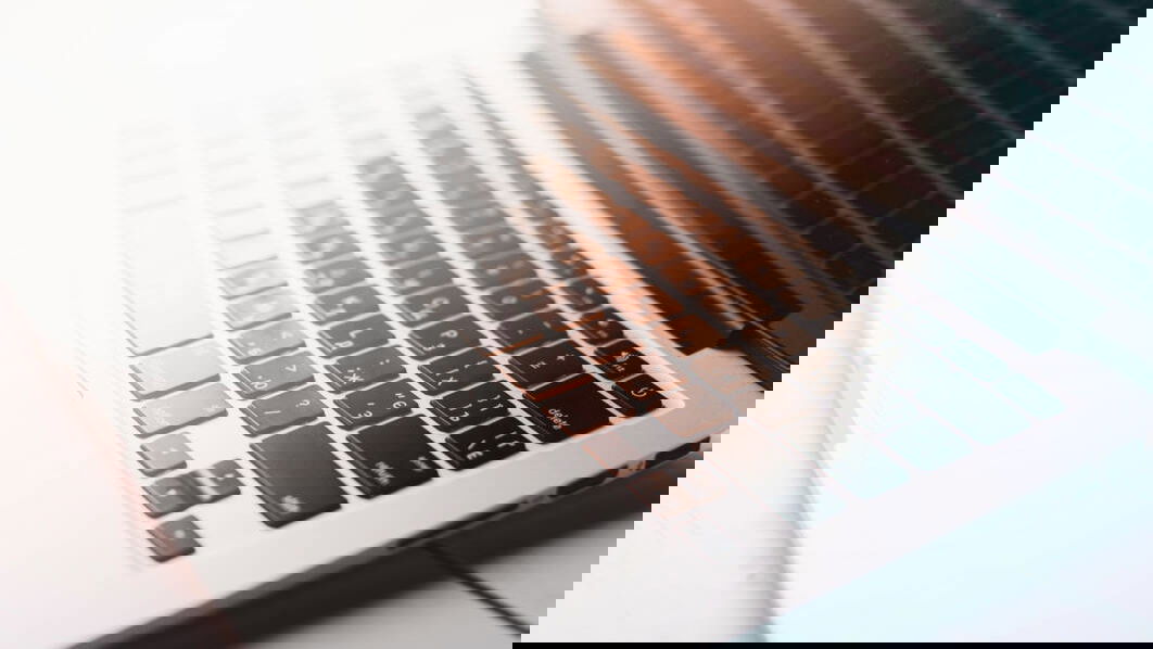 Immagine di Vendite dei PC in calo, ma la ripresa potrebbe essere vicina