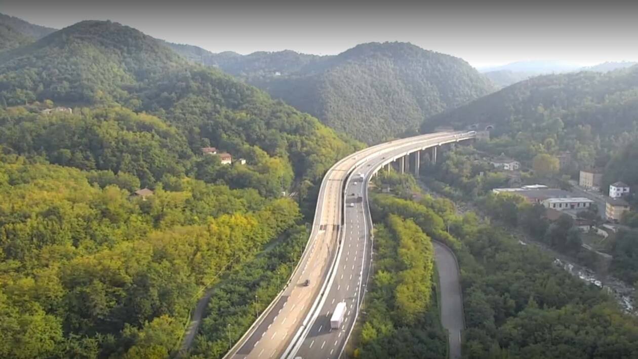 Immagine di Autostrade liguri controllate a vista dai droni