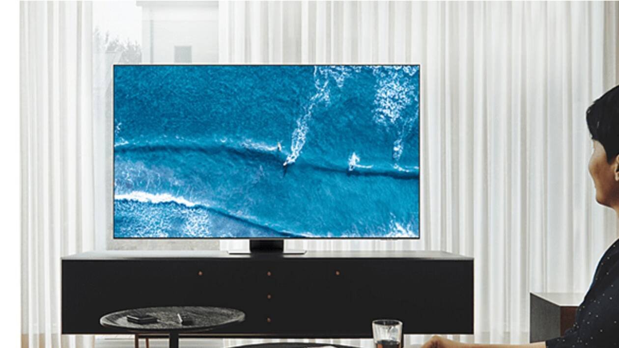 Immagine di Ottima smart TV Samsung QLED da 55" in sconto a metà prezzo! -894€!!!