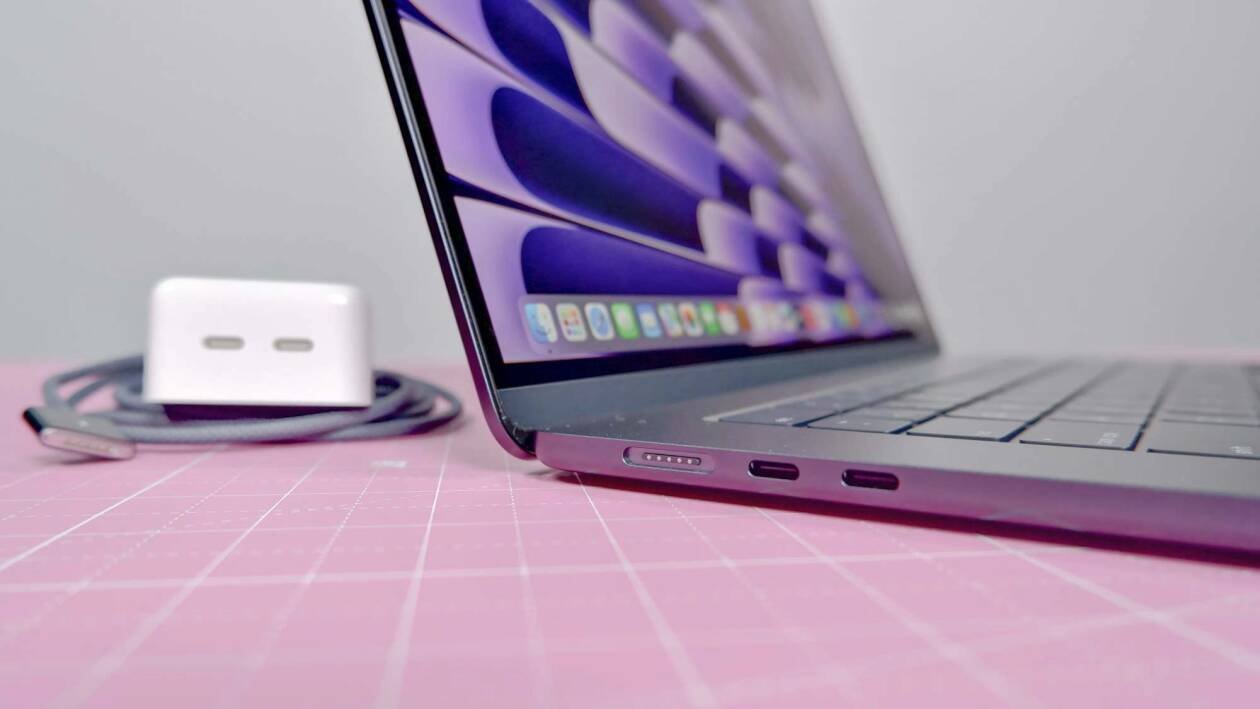 Immagine di MacBook Air con chip M1 a soli 899€! IMPERDIBILE