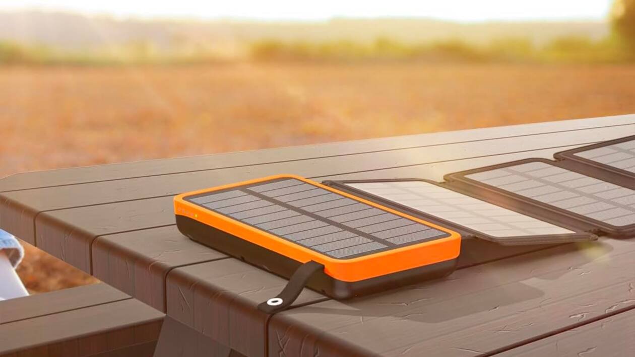 Immagine di Caricabatterie a energia solare in sconto del 38%! L'Amazon Finds che non ti aspetti!