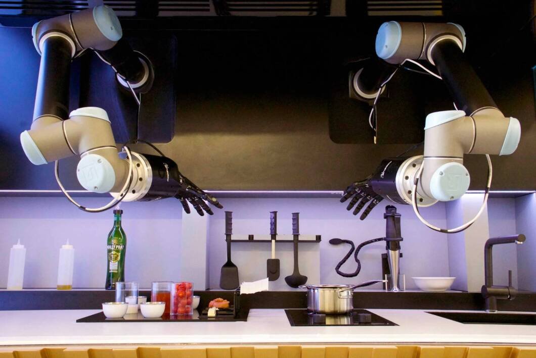 Immagine di Robot impara a cucinare guardando video
