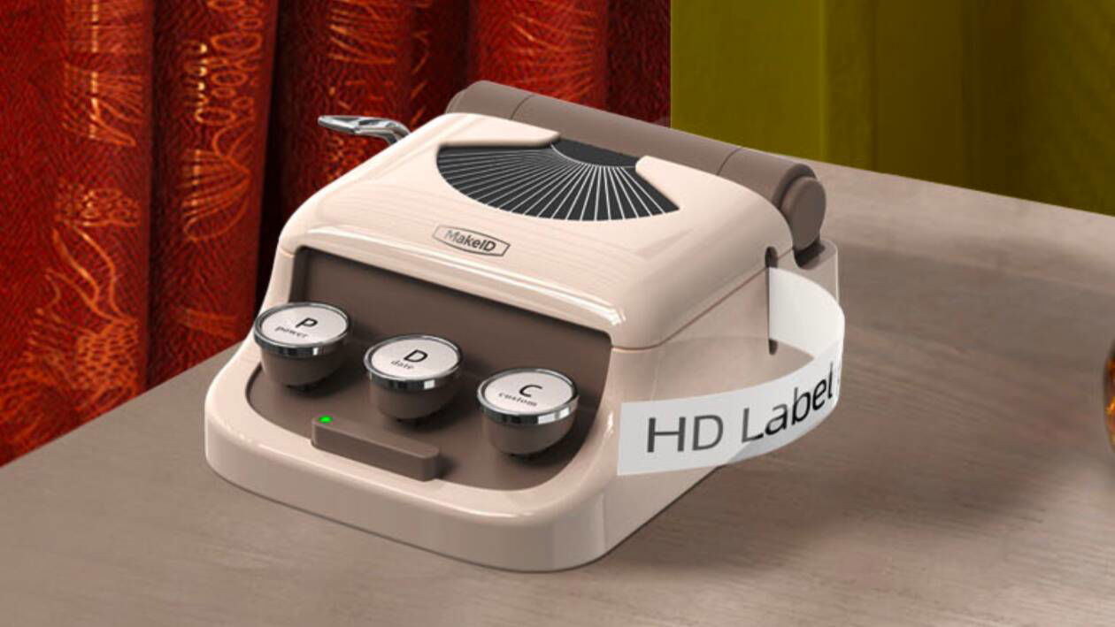 Immagine di Questa etichettatrice è l'Amazon Finds più venduto, e non è mai costato così poco!