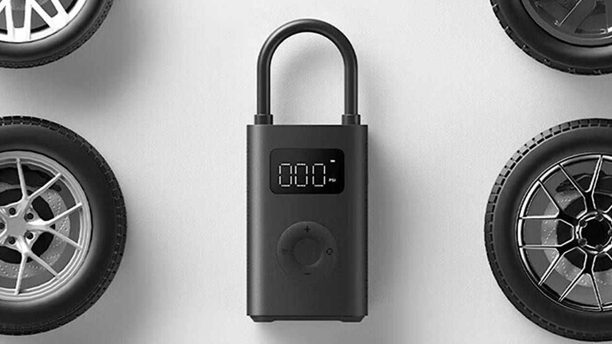 Immagine di Questo mini compressore per auto è eccezionale e oggi costa solo 49€!