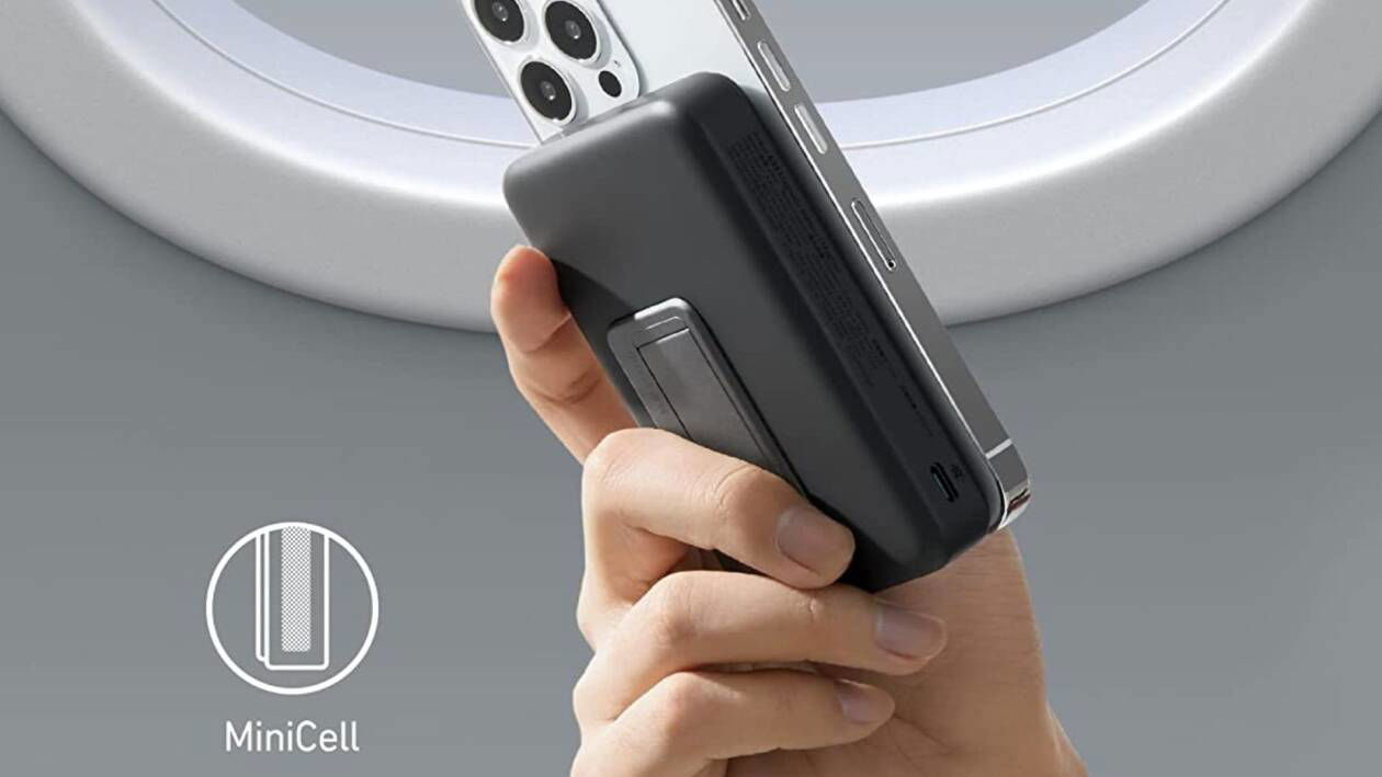 Immagine di Questa powerbank magnetica spopola su TikTok ed è in super sconto! -21%!