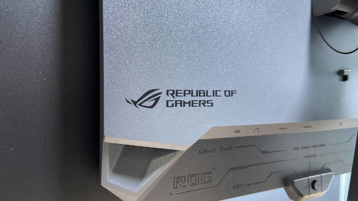 asus-rog-swift-pg27aqdm-283824.jpg