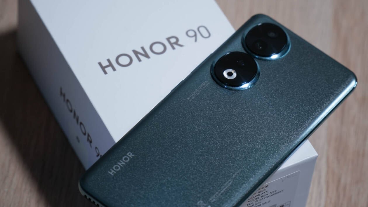 Immagine di Honor 90, lo smartphone perfetto per festival e concerti