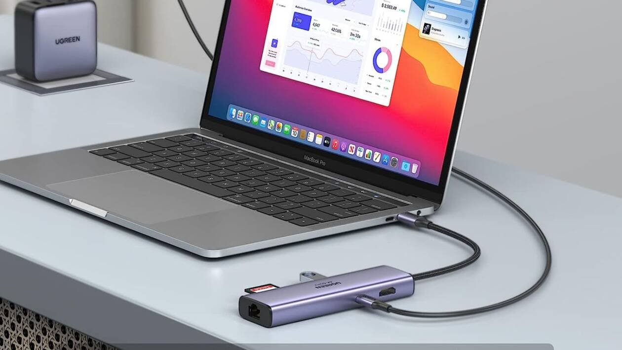Immagine di A questo hub USB-C puoi collegare tutto e costa solo 39€