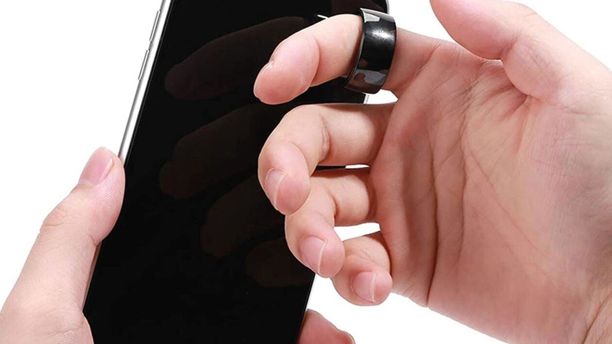 Immagine di Un anello... smart? Impazza su TikTok e puoi acquistarlo su Amazon!