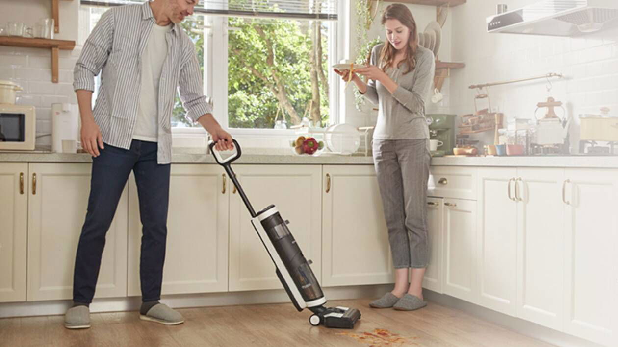 Immagine di FLOOR ONE S3, l’aspirapolvere smart di Tineco scontato di 140€!