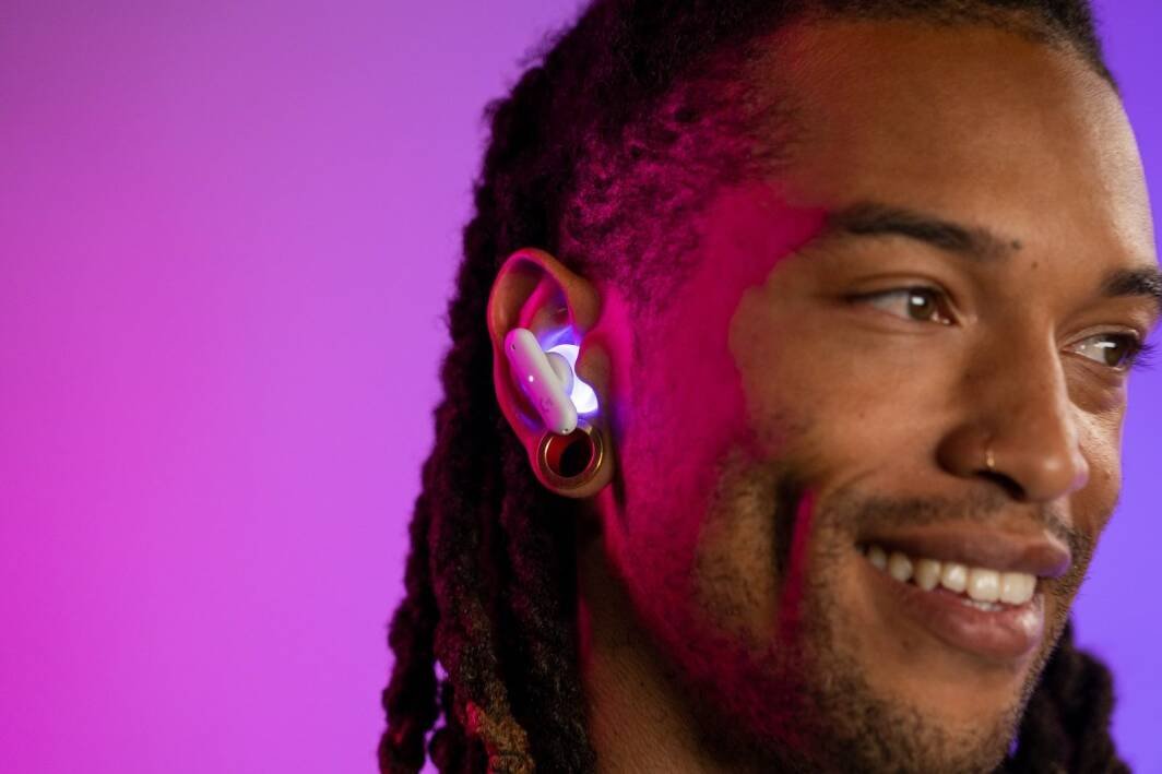 Immagine di Questi auricolari gaming prendono la forma del tuo orecchio e sono in sconto del 14%