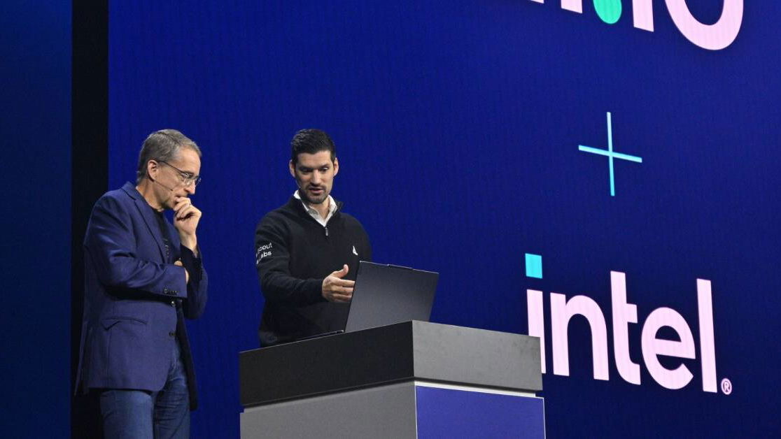 Immagine di Intel Innovation 2023: si punta sugli sviluppatori AI