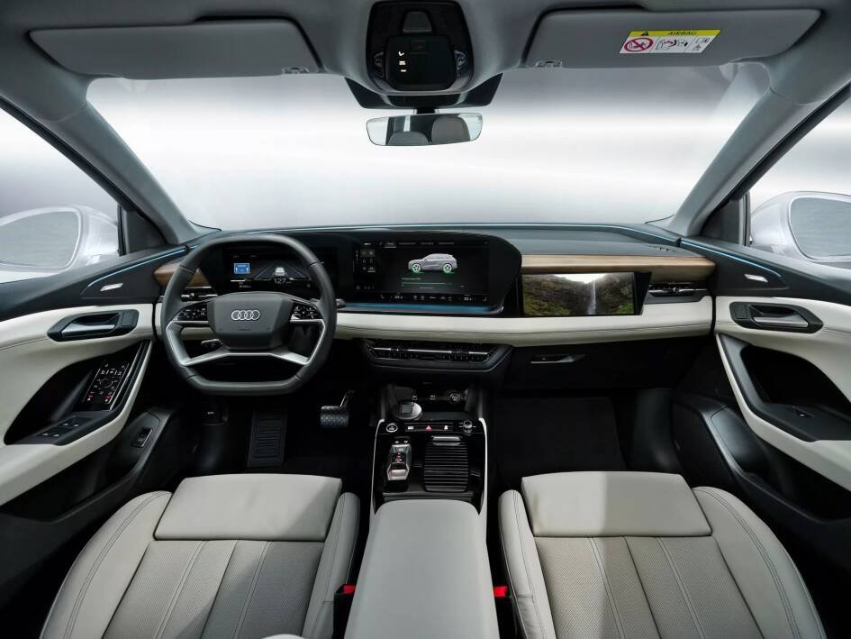 Immagine di Con la nuova Q6 e-tron, Audi offre un display anche al passeggero