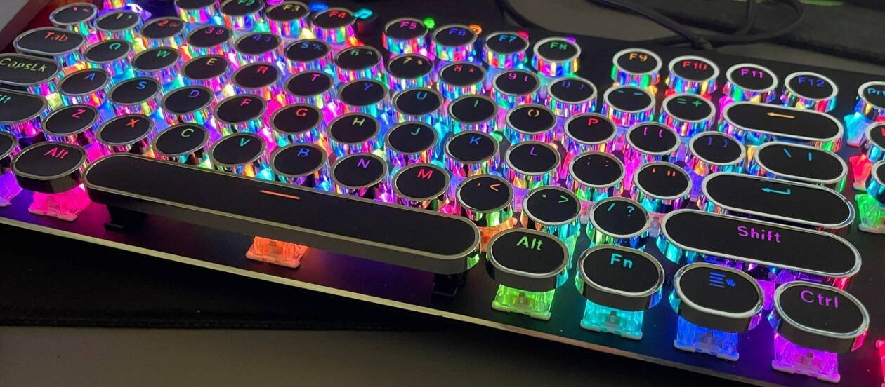 Immagine di Questa tastiera impazza su TikTok, è bellissima ed è in sconto del 48% su Temu!