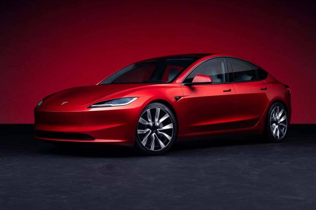 Immagine di Tesla Model 3 2024, fino a 554 Km a 42.000 euro