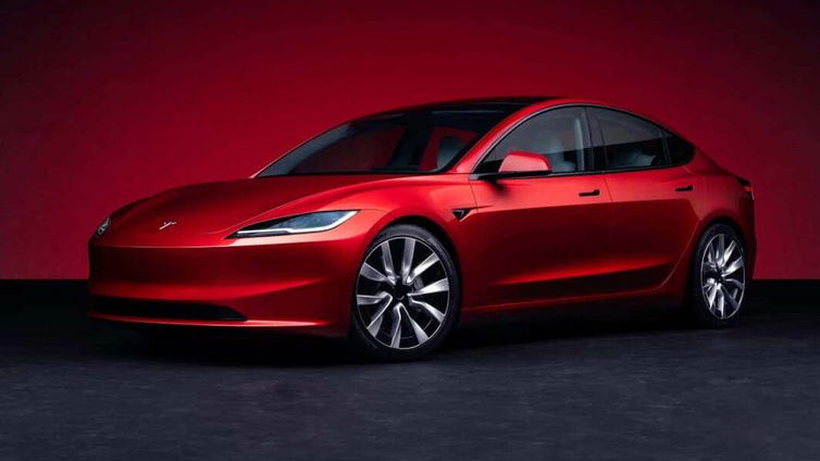 Immagine di Tesla Model 3 2024, fino a 554 Km a 42.000 euro